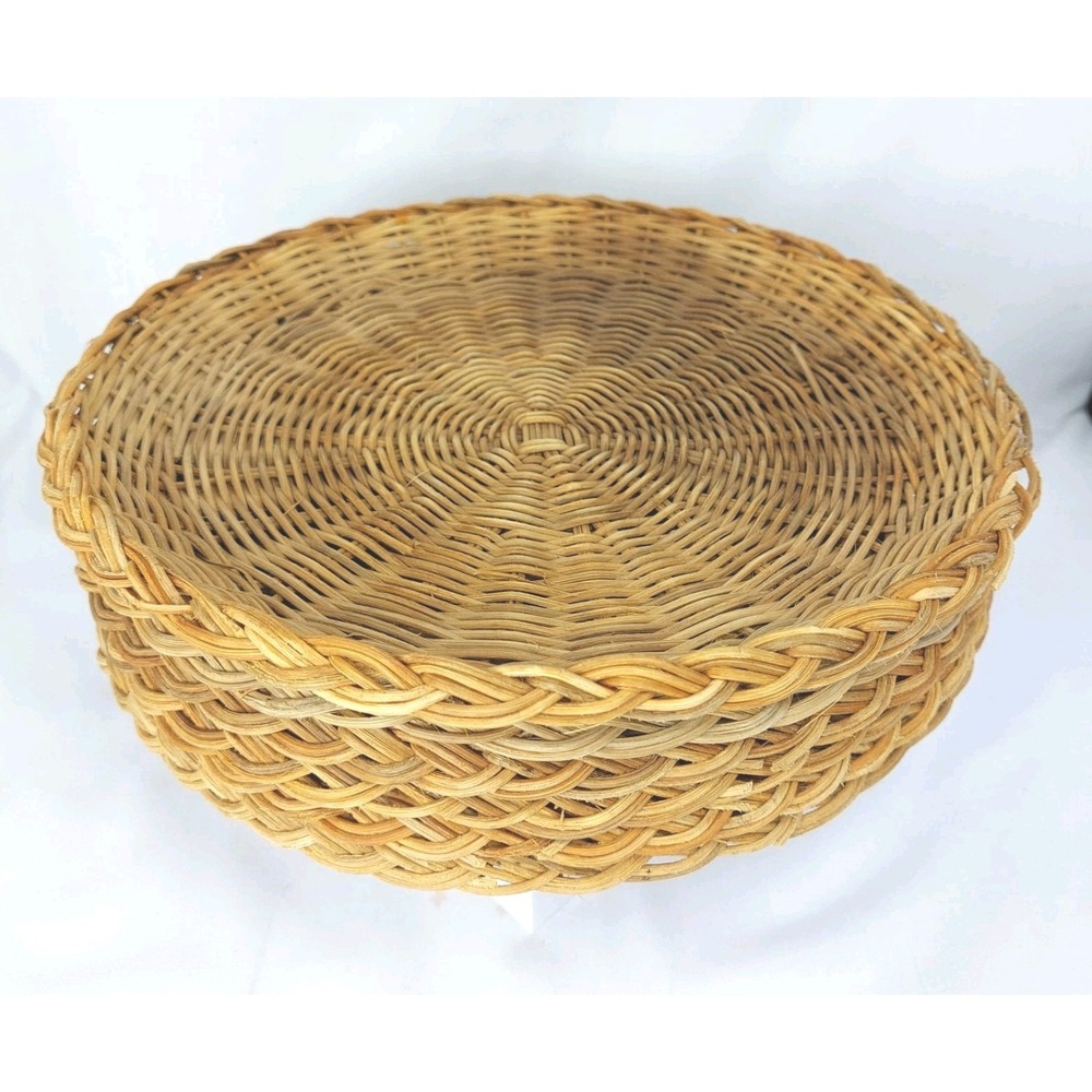 13 -Vintage Wicker Rattan Paper Disposable Plate Holder 10" Holds 9" Plate *READ - Picture 3 of 5